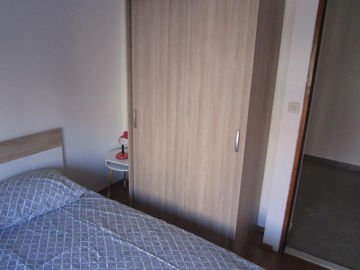 Apartment Maslenica 6573D Jasenice